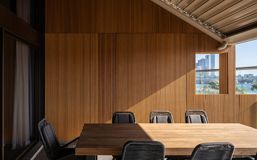 Milsons_Point_Penthouse_Milsons_Point_Sydney_Sea_Change_Torquay_pht_by_The_Spark_Studio_08 1